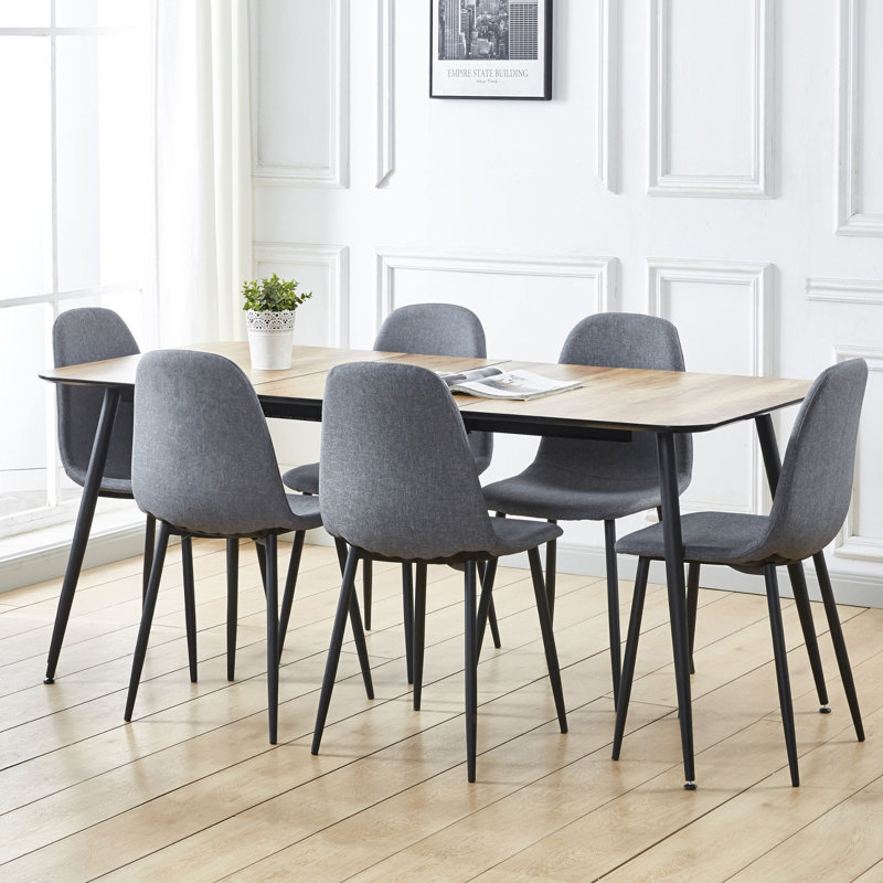 Antigua 6 - Person Extendable Dining Set