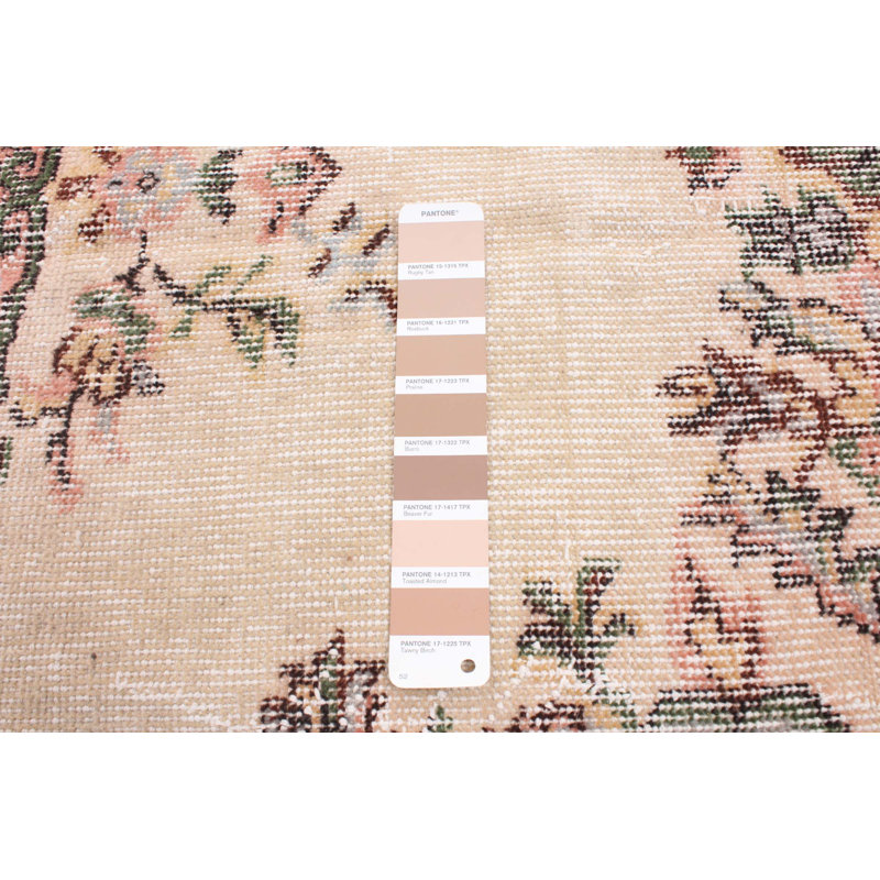 Tapis beige Antalya Vintage 3 pi 10 po x 7 pi 3 po
