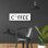 «Coffee Banner» par Lori Deiter, art mural en verre acrylique, 36 po x 12 po