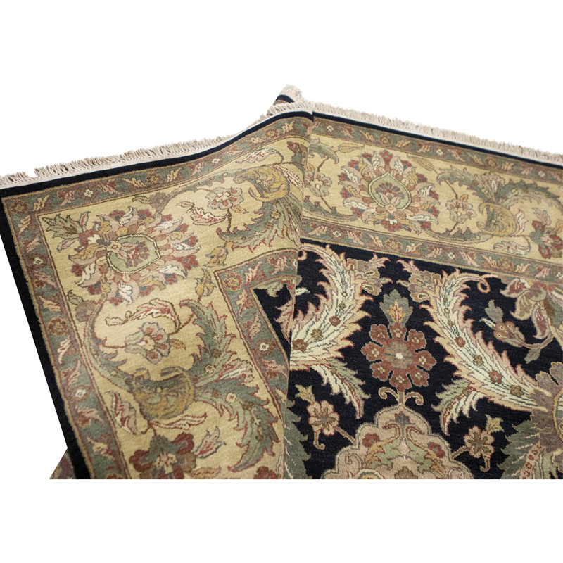 Tapis noir et doré de haute qualité noué à la main