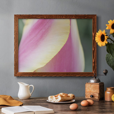 Délicat, reproduction sur toile encadrée