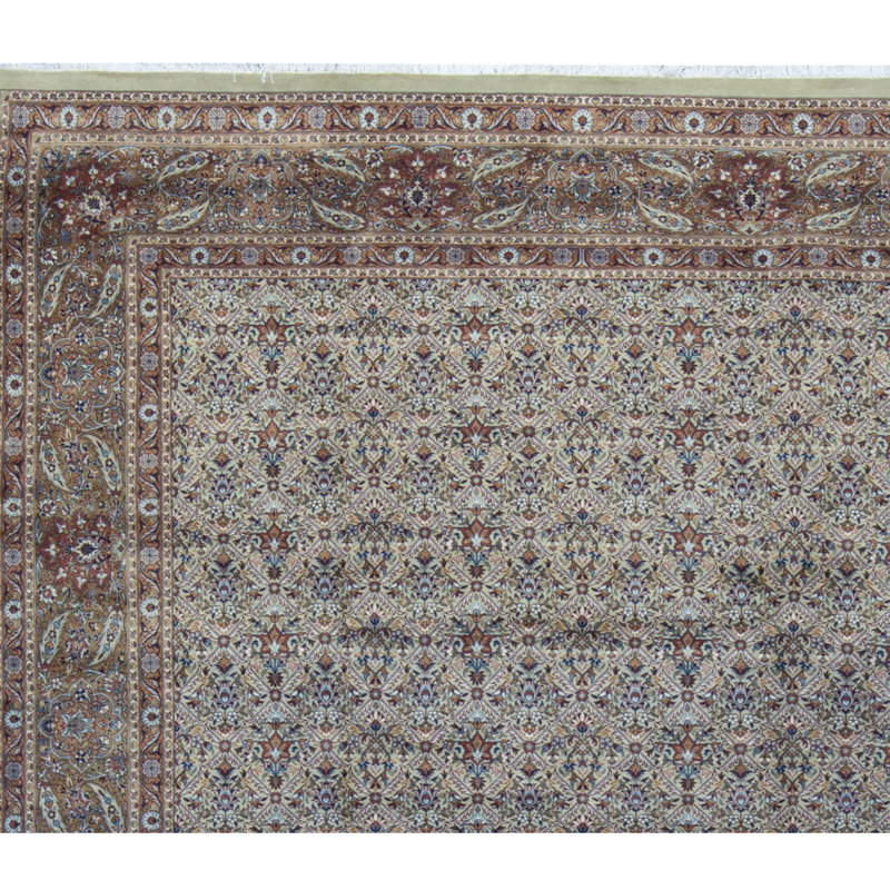 Tapis brun de haute qualité noué à la main