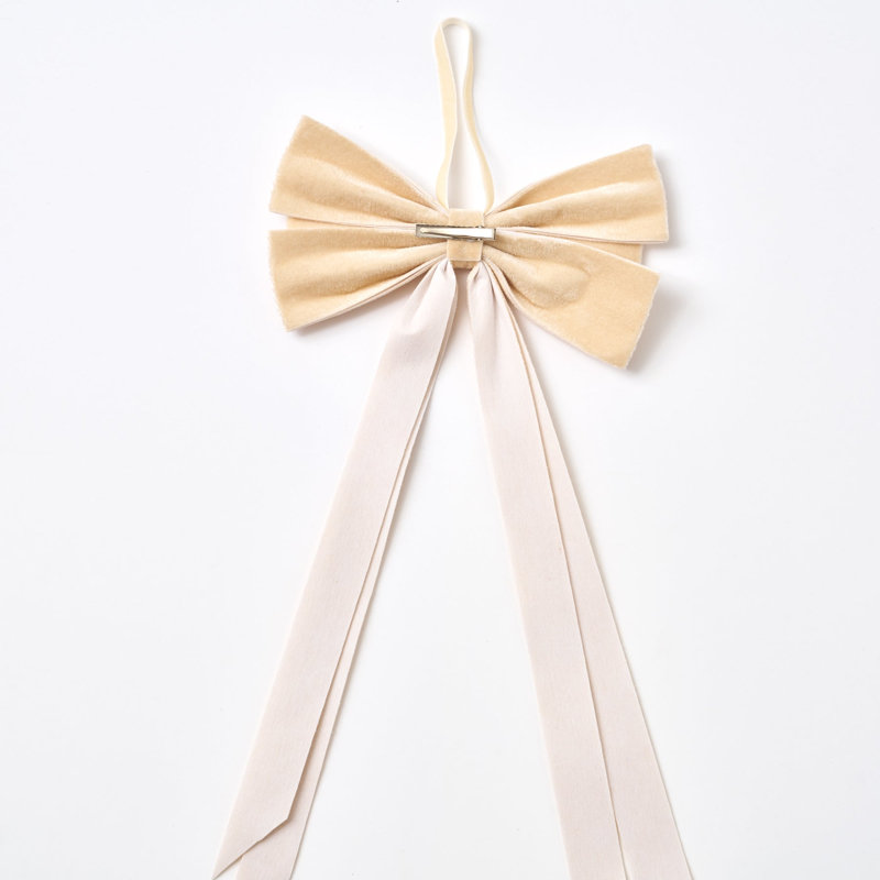 18.5 " Velvet Bow