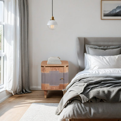 Beil Bedside Table