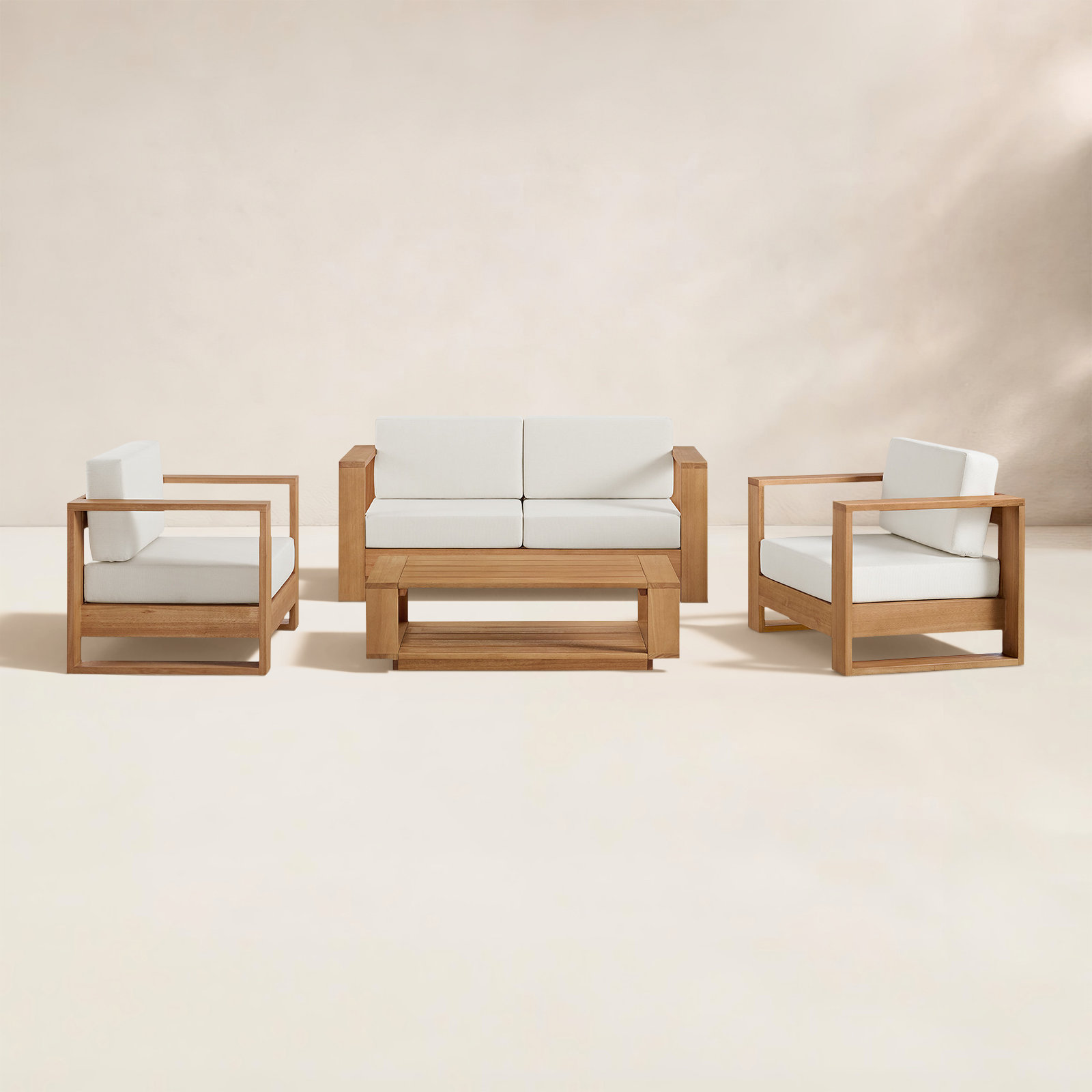 Shay 4 Piece Outdoor Set In Oiled Eucalyptus