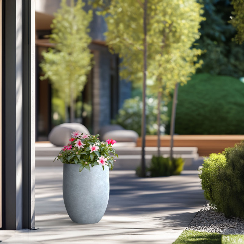 Pot à fleurs en ciment Irmelie, Ardoise douce, H 21,65 po x l 16,93 po x P 16,93 po