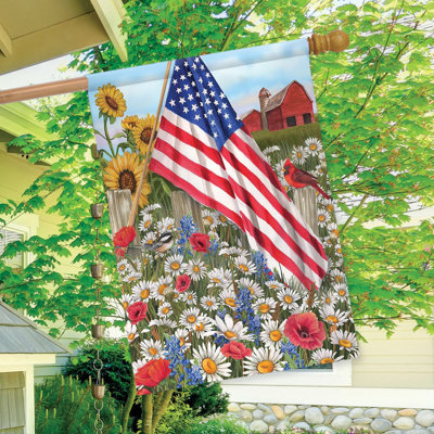 America the Beautiful Summer House Flag