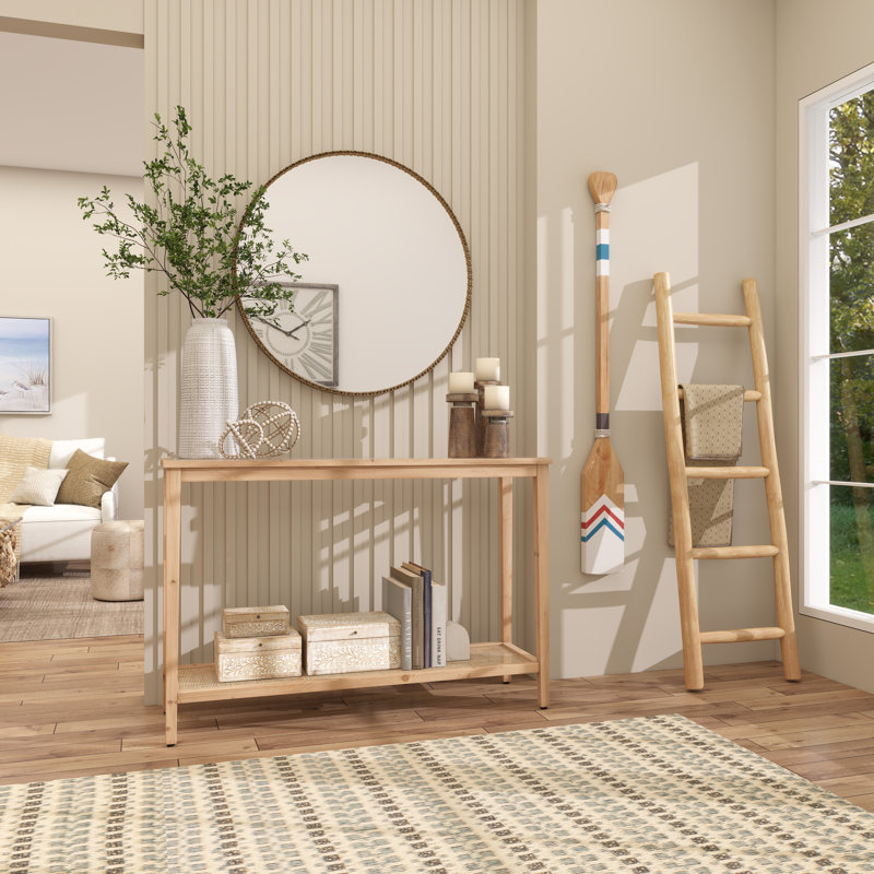 Décoration murale blanche en bois blanc avec des rames et des rayures