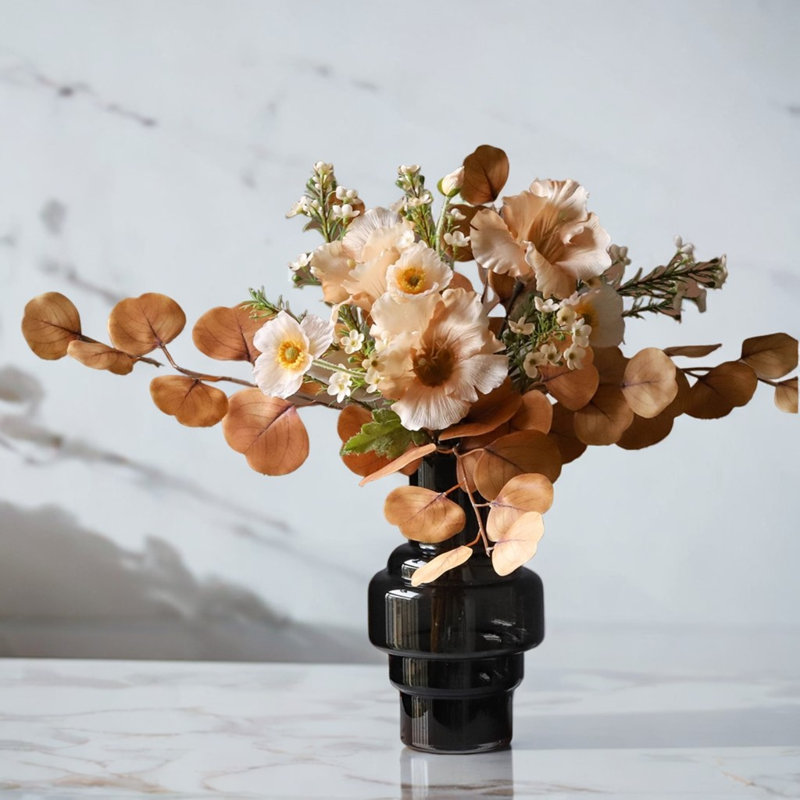 Ornement en forme de bouquet simulé