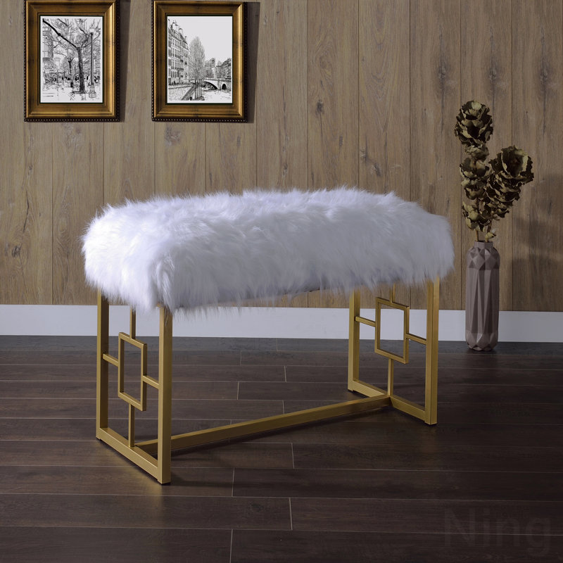 Banc en fausse fourrure et finition dorée
