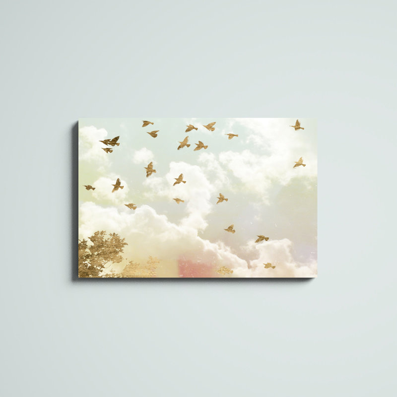 «Golden Flight I», impression sur toile, H 24 po x l 36 po
