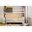 Lit simple en bois avec clôture-803263108