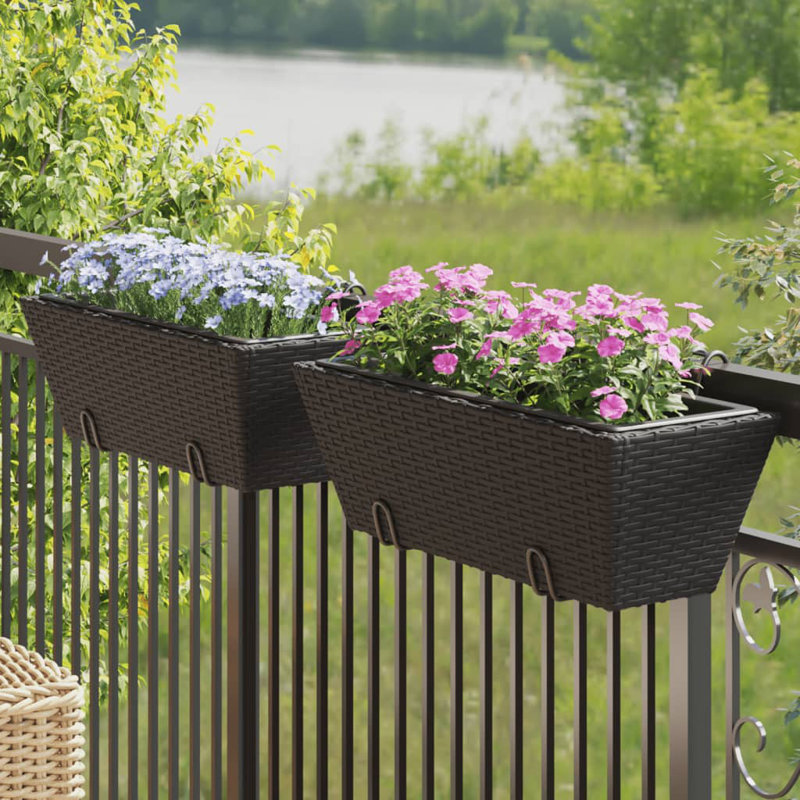 Jardinière en PE en rotin à crochets moyens trapézoïdaux, H 7,1 po x l 21,3 po x P 8,7 po, Noir