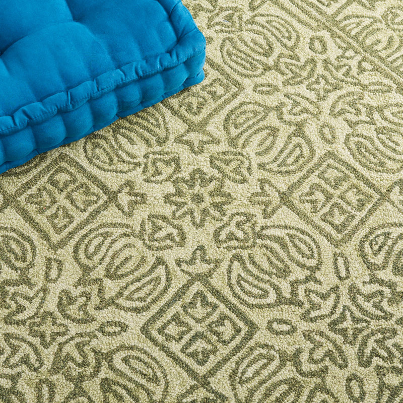 Ajdin Hand Woven Wool/Cotton Area Rug, Rectangle 2' x 3'