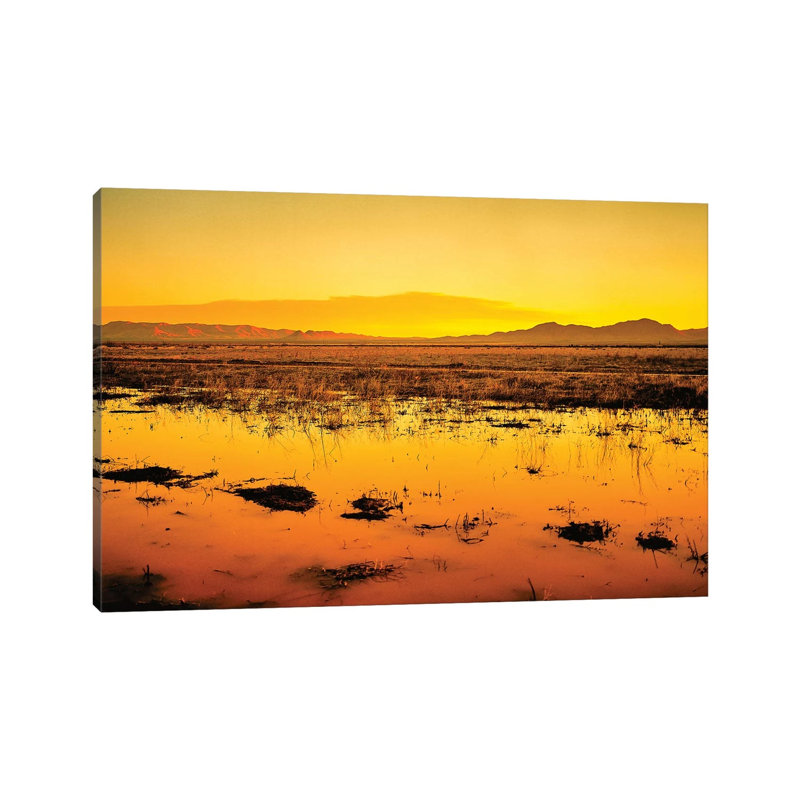 Western Sunset by Mark Paulda - Print on Canvas, Wrapped Canvas, 45.72cm H x 66.04cm W x 3.81cm D