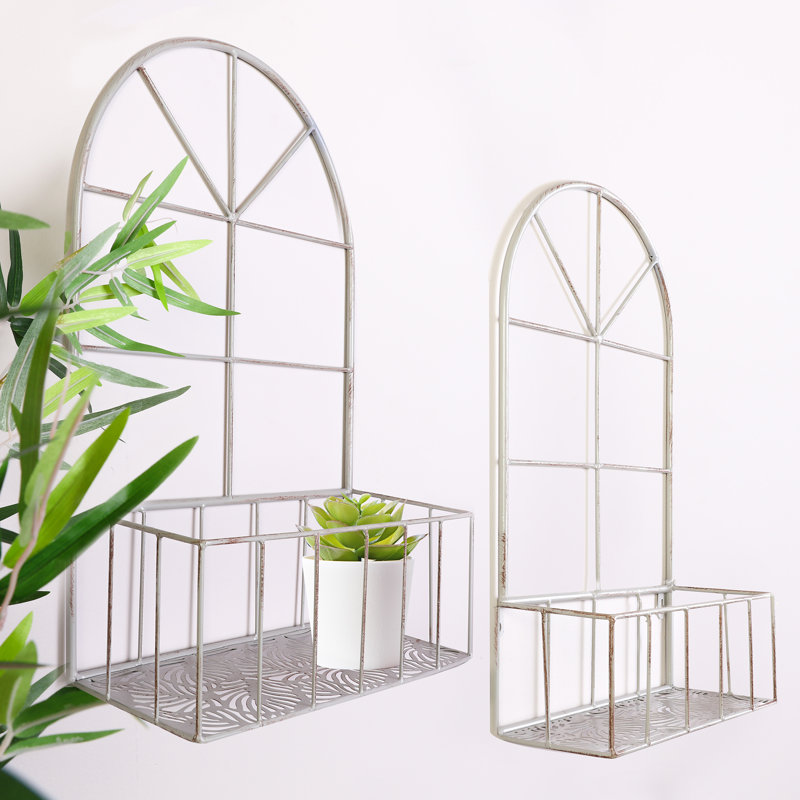 Daishiro Metal Wall Planter