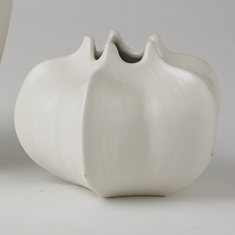 Star Fruit Vase, 4" H x 5" W x 5" D