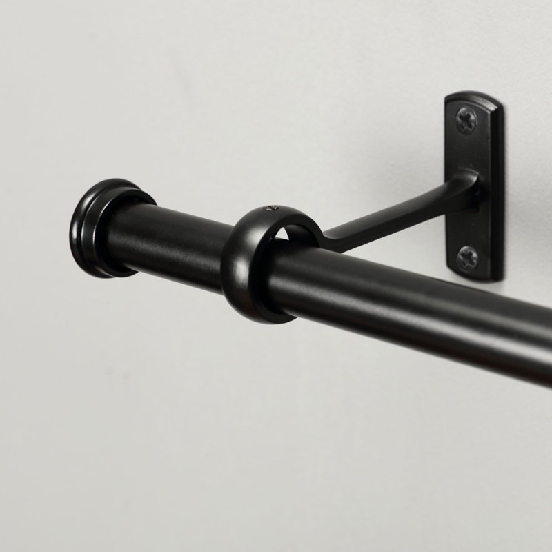 Tringle à rideaux simple noire réglable de 72 à 144 po 1 po