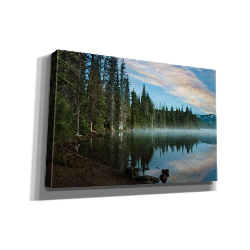 «Rising Mist» par Natalie Mikaels, reproduction sur toile tendue, H 12 po x l 18 po x P 0,75 po
