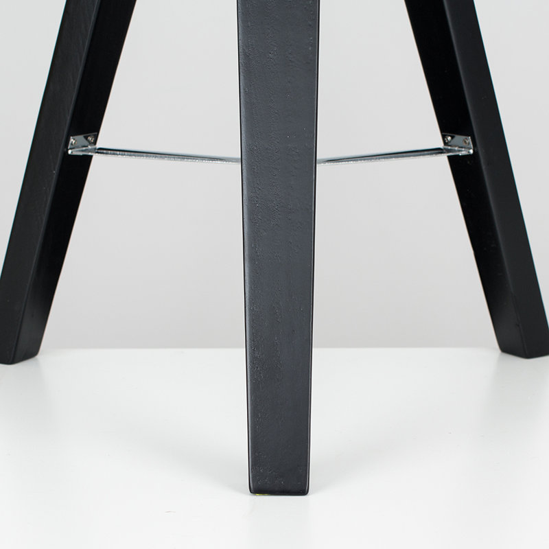 Bella Vista Wood Tripod Lamp, Beige