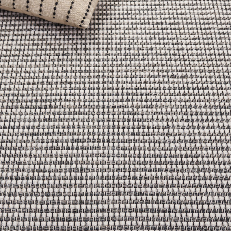 Natura Hand Woven Wool/Cotton Solid Color Rug in Dark Grey/Ivory, Rectangle 6' x 9'