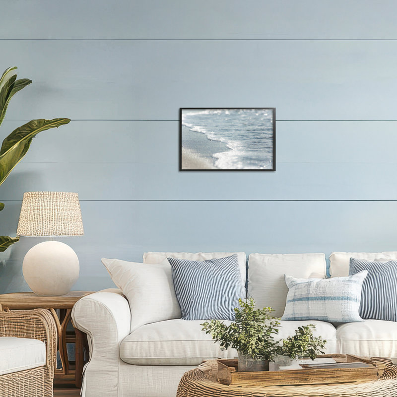 Giclée encadrée par Ocean's Kiss Shoreline, design par Seven Trees Design, H 12 po x l 18 po, Giclée encadrée noir minuit