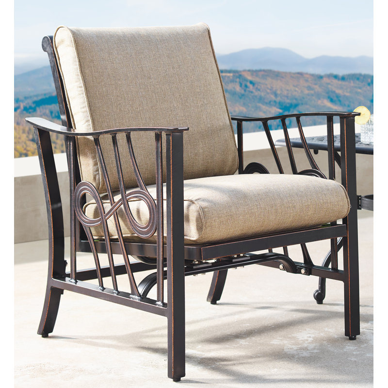 Western Outdoor Lounge Chair