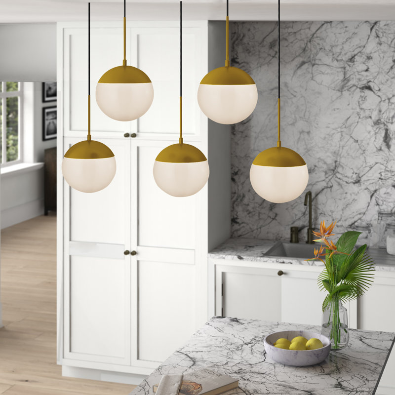 Luminaire suspendu pour îlot de cuisine à 5 lumières Yearby, Blanc givré, Chrome