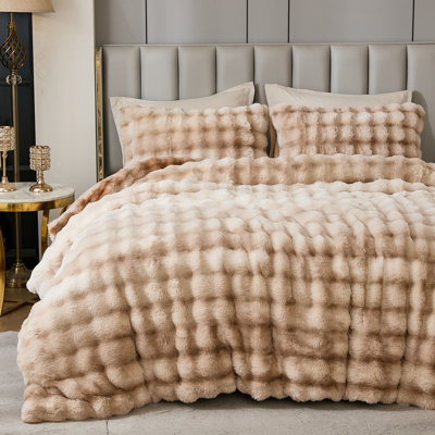 Plush Rabbit Faux Fur Comforter Set King Size Tie Dyed Brown Fluffy Comforter Bed Set Luxury 3 Pieces Warm Shaggy Winter Comforter King Size Soft Bubble Bedding Comforter Set for All Seasons