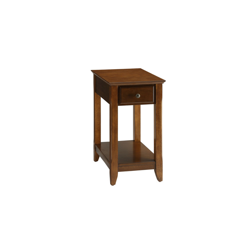 Table d'appoint Bertie, Noyer