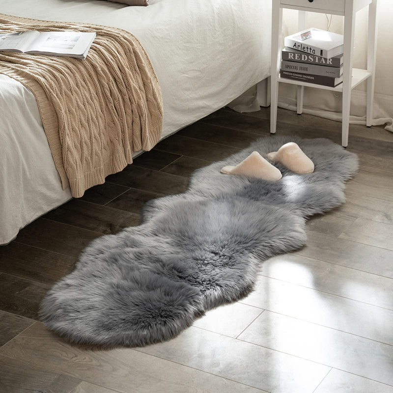 Plush Shag Novelty Faux Sheepskin Fur Fluffy Rug in Gray, Novelty 2' x 6'