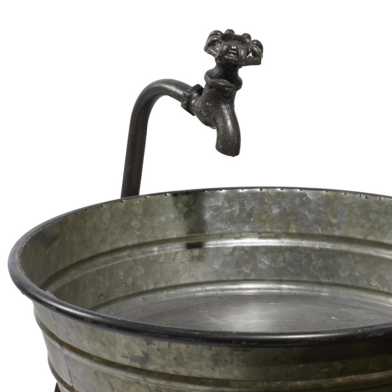 Outdoor Metal Weather Resistant Cascade Fountain