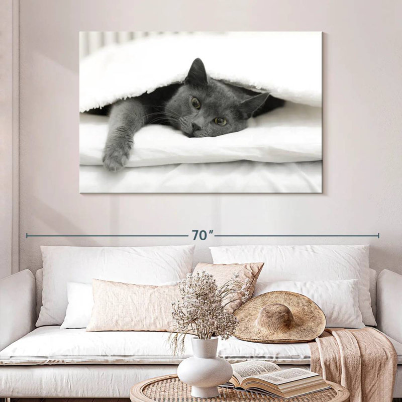 Brampt Lazy Cat, 32" H x 48" W