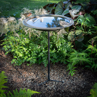 Jayma Metal Birdbath