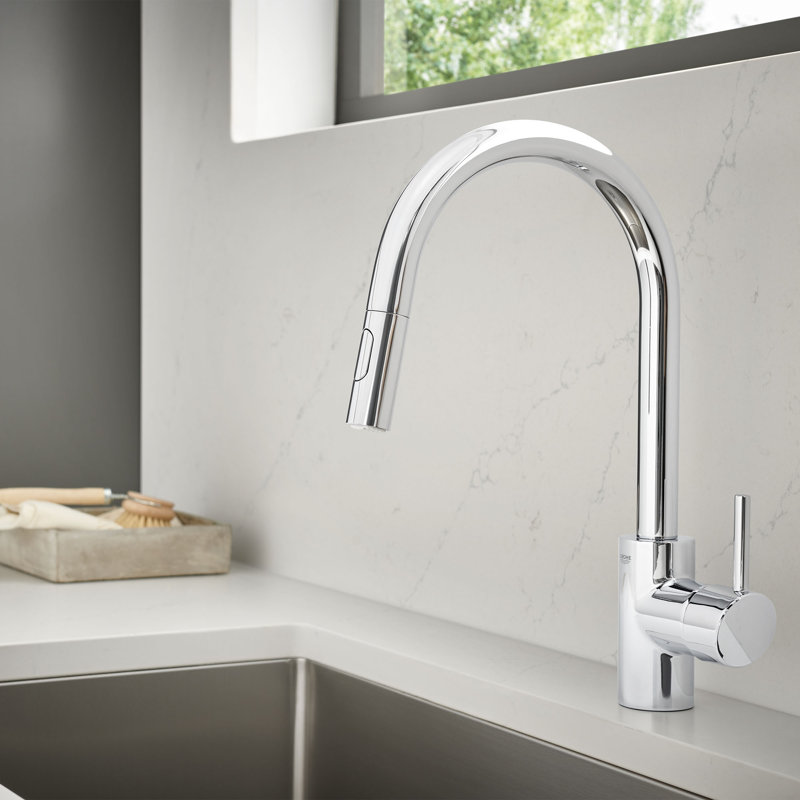 Concetto™ Single Handle Kitchen Faucet with Accessories 1.75 GPM, StarLight Chrome, Does Not Apply