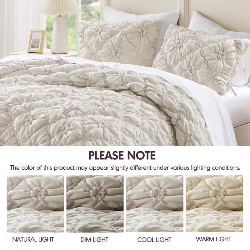 Contemporary Design Comforter Set, Queen Comforter + 2 Shams, Ivory
