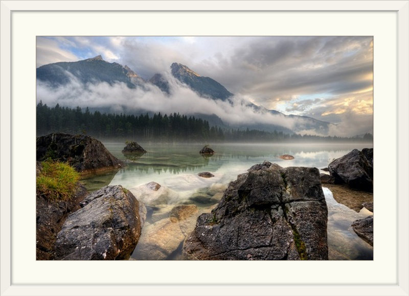 «The Rocks» par Straub, reproduction de photo, H 32 po x l 44 po x P 1 po, Cadre blanc