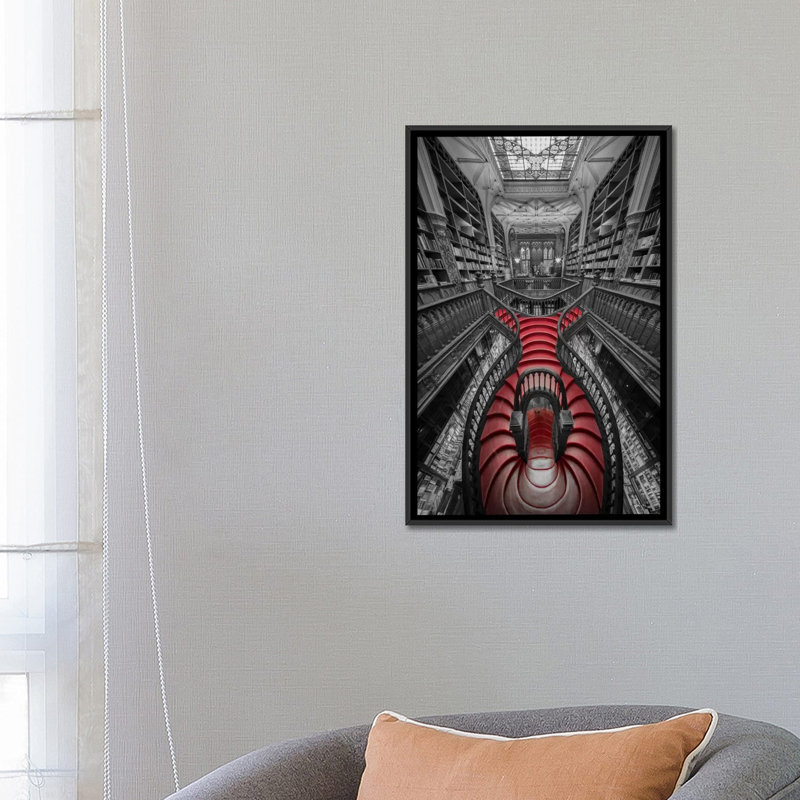«Lello I» par Moises Levy, impression sur toile tendue sur châssis, H 26 po x l 18 po x P 1,5 po, Toile encadrée noire