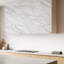Rouleau de papier peint auto-adhésif L 6,5 pi x 24 po Pharr Marble-813626209