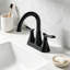 Robinet de lavabo de salle de bain à poignée double 4 po avec drain escamotable et conduites d'alimentation-110563460