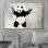 Panda de Banksy avec des armes de poing sur le mur des villes, impression sur toile