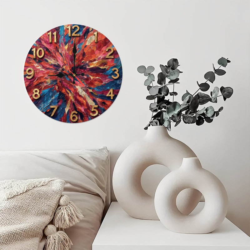 Cadran d'horloge abstrait coloré