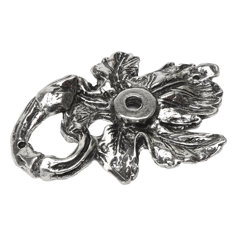 Single grape leaf & vine escutcheon in Chalice, Silver