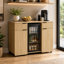 Meuble-bar moderne cannelé de 135 cm de large avec emplacement pour mini-réfrigérateur, tiroirs et pieds réglables — Mini-réfrigérateur non inclus