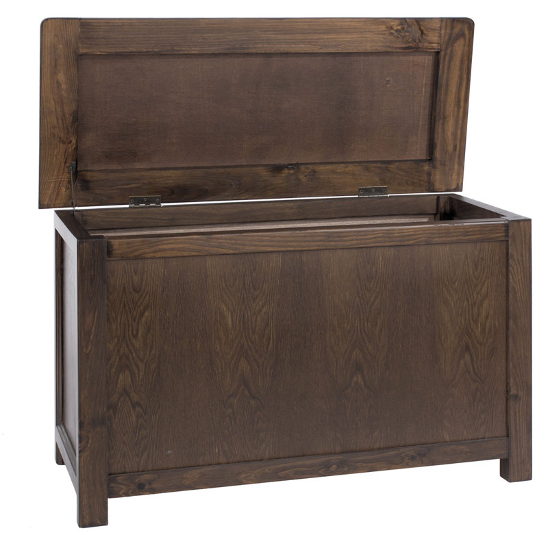 Pittsfield Wooden large Blanket Chest and ottoman