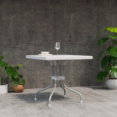 Ashvath Dining Table