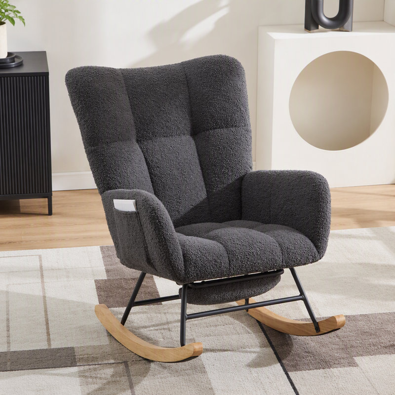Fauteuil berçant à oreilles en tissu Teddy avec repose-pieds, gris, avec poche de rangement latérale, base en bois massif, mouvement de glissement fluide, fauteuil d'appoint pour le salon
