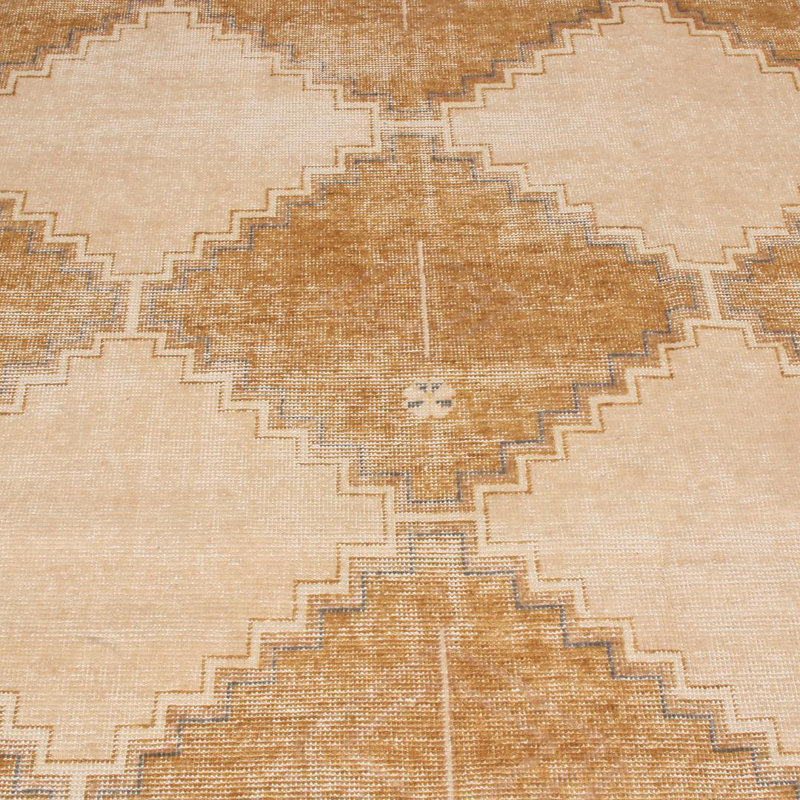 Distressed Homage Hand Knotted Wool Geometric Area Rug, Rectangle 10' x 14'