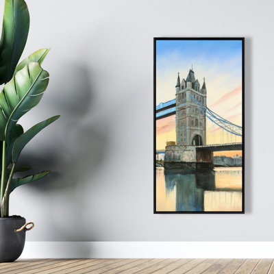 Sunset On The London Bridge Print On Canvas