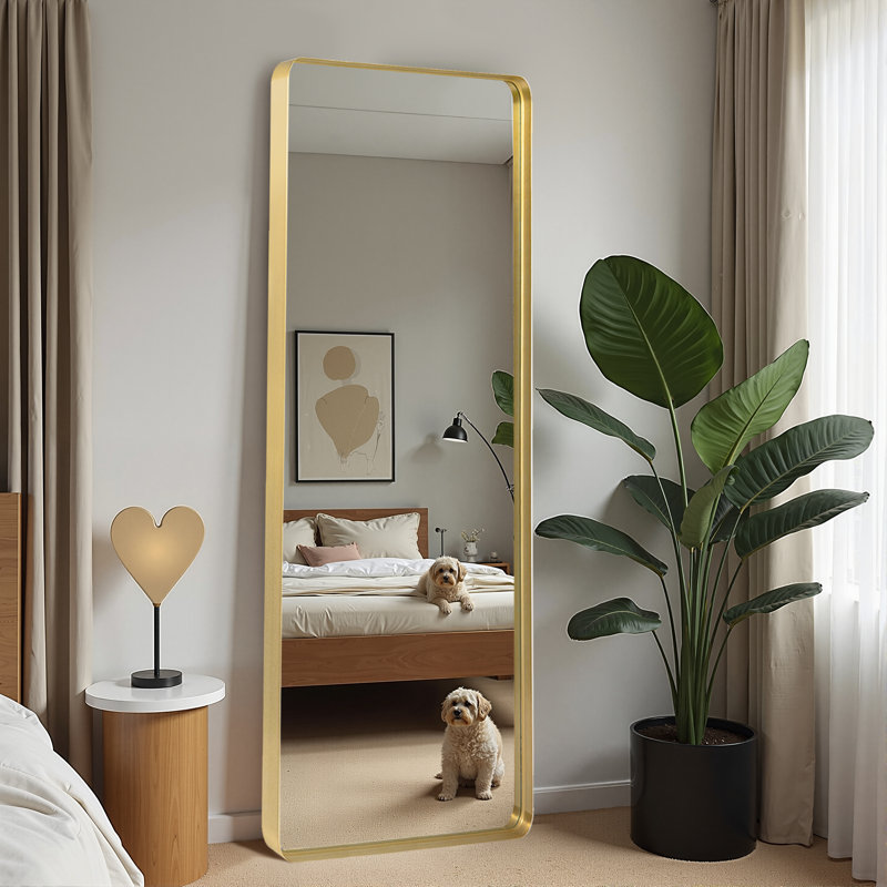 Miroir incliné en métal, Doré, 71 po x 32 po